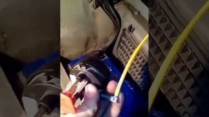 Замена активатора лючка бензобака w220 S320