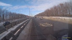 Водитель фуры "не заметил" другого участника дорожного движения