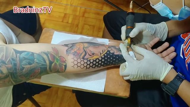 TATTOO SESSION...part2..neotrad tattoo смотреть онлайн