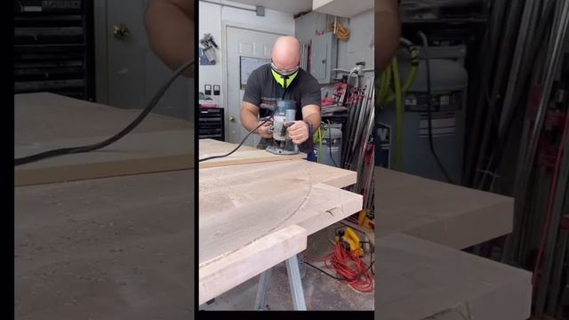 Making a round table top with a simple jig