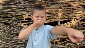 Клип на песню дипинса «Между нами» от мяу сквада