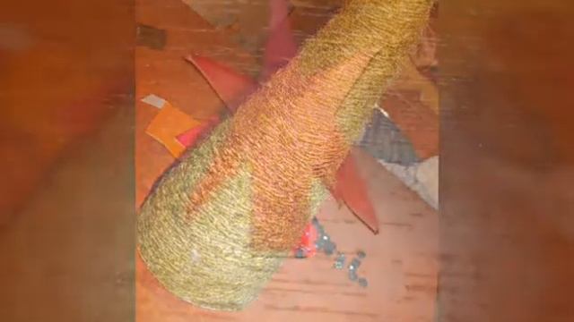 Декоративная елочка из картона и ниток. смотреть онлайн