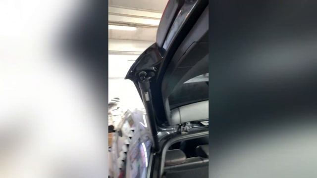 Электропривод багажника и доводчики дверей от компании BassMedia96 смотреть онлайн