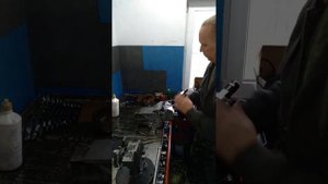 Течь топлива из-под трубки высокого давления