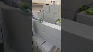 Укладка пеноблоков пеной вместо цементного раствора. Что выгоднее?(1)