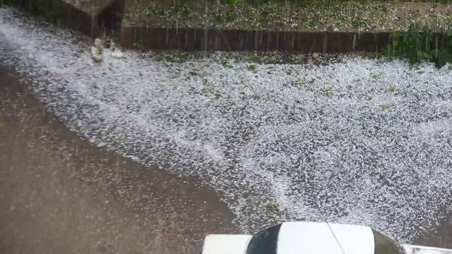 Симферополь засыпало градом!!!!!!
