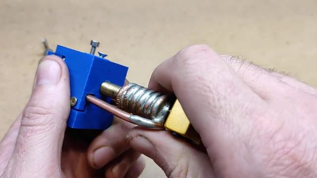 Легкий директ-экструдер "Лилипут" 3D принтера, устройство.light directextruder "Lilliput" 3D printe смотреть онлайн