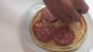 Пицца за 10 минут / Такую пиццу готовит сын на раз-два