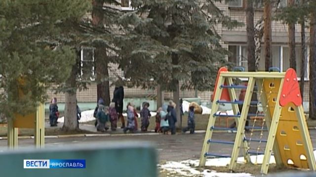 Воспитанники детского сада в Ярославле продолжают преодолевать ежедневный дорожный квест смотреть онлайн