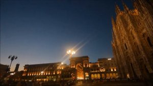 Piazza Duomo, Milano, Lombardia, Italia Timelapse 2015