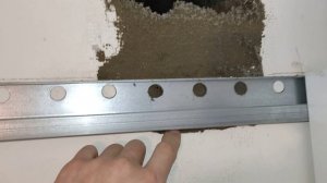 Система вентиляции на кухне в квартире. Начало. Готовлю вход в вентиляционный канал. 28032023.