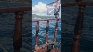 Пиратский корабль Джон Сильвер в Лазаревском. Морские прогулки.