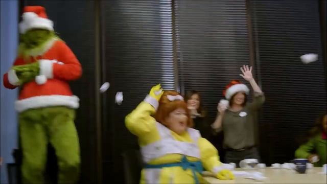 Праздничный Call-центр: Гринч против Санты Клауса смотреть онлайн