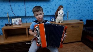 "Песенка крокодила Гены" на баяне