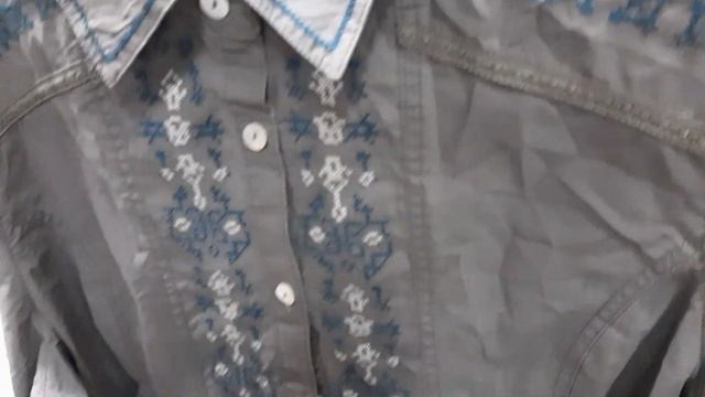 МНОГО БЛУЗОК И ЧУТОЧКУ ИДЕЙ смотреть онлайн