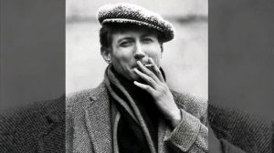 Евгений Евтушенко  -  Ольховая серёжка: Стих