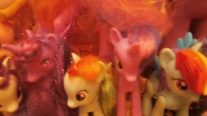 Коллекция пони