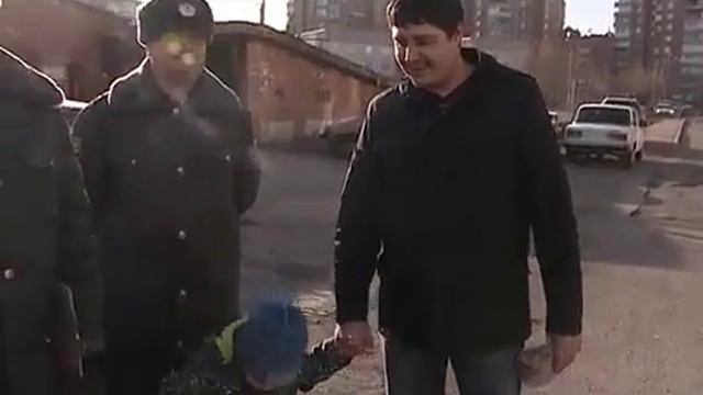 Сын сдал отца смотреть онлайн