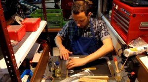 Реставрация ноутбука. Ремонт пластикового корпуса.