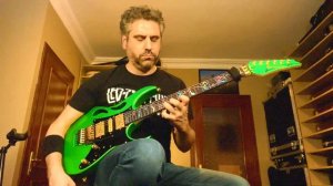 One Hand Guitar Challange - Ibanez Pia Envy Green