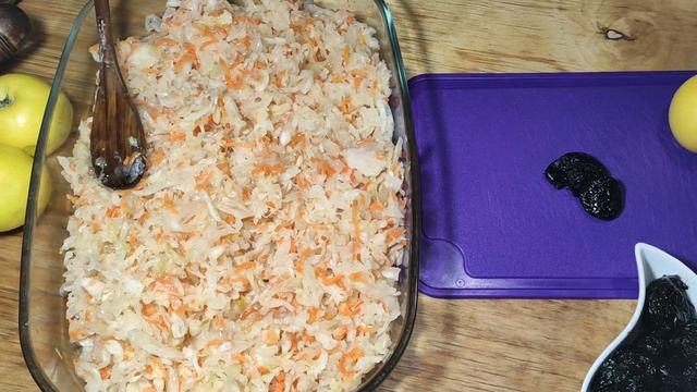 СВИНАЯ РУЛЬКА + гарнир из квашеной капусты #свинаярулька