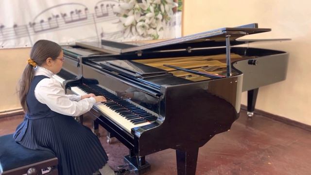 И.С.Бах Маленькая прелюдия ля минор, В. Гиллок «Тихий снег», «Зимний пейзаж» смотреть онлайн