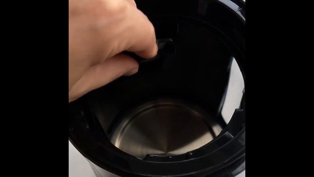 Электрический чайник Bosch TWK 3A013 смотреть онлайн