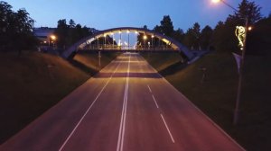 Ночной полет над городом