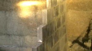 дом из арболита начал ложить перегородки