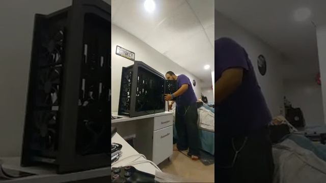 Rsmokey: The Live PC Build Days. смотреть онлайн