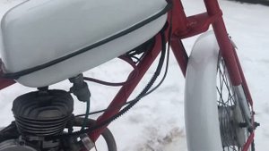 Звук мотора Рига 13
