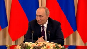 Tổng thống Putin: Định trước quan điểm đàm phán không phải lúc nào cũng có lợi