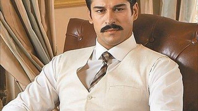 Бурак Озчивит - биография, семья, жена, дети смотреть онлайн