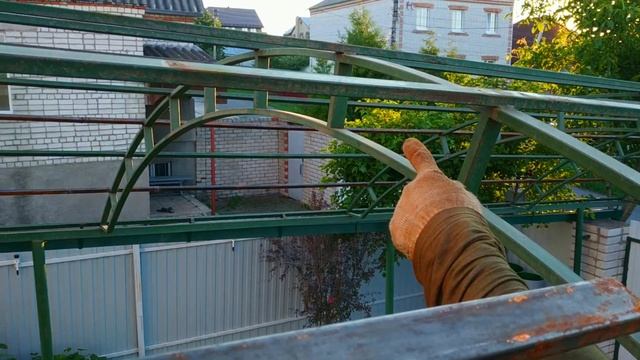 СВОИМИ РУКАМИ варю БОЛЬШОЙ НАВЕС: 5 на 12 метров и БУДУ ПОКРЫВАТЬ ПЛОСКИМ МЕТАЛЛОМ | Часть 2