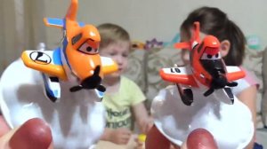 Самолеты от Дисней! Открываем капсулы с игрушками Дасти Огоньи Вода!