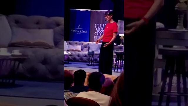 Ирина Хакамада в Саратове. LIVE-Трансляция. Мастер-Класс «Эмоциональный капитал» часть 3/4. 06.03.1