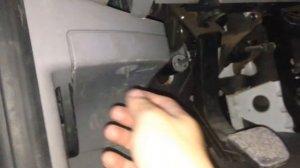 Mercedes Sprinter 2007 OBD Port Location