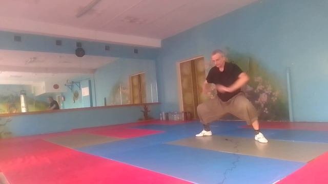 Суперсет для тренировки силовой выносливости в 3-х режимах