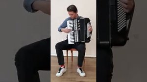 Гретэ Очи чёрные