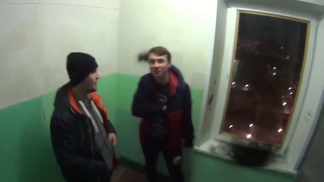 Сумасшедший с электрошокером