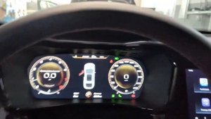 Geely Tugella Удобная посадка в режиме автозапуска