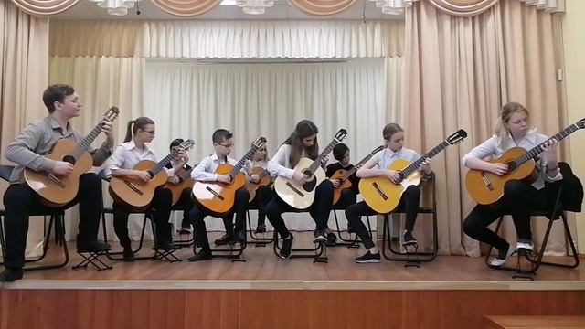 Ансамбль гитаристов "ДШИ им. А. В. Тарасова" п. Разумное смотреть онлайн