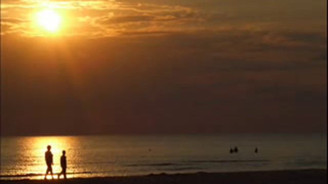 О пользе солнцезащитного крема - Алекс Дубас и Ёлка смотреть онлайн