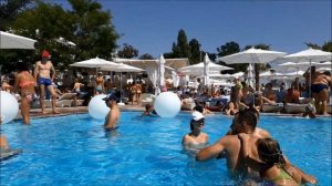 Ibiza Beach Club Odessa . Girls Having Fun / ОДЕССА . Аркадия . Пляж Ибица
