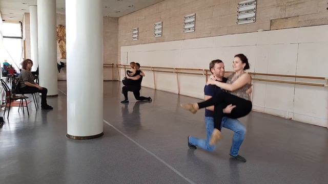 Вывихнул ногу смотреть онлайн