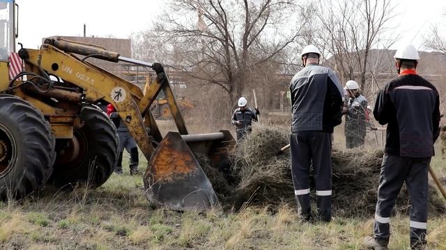 Металлурги вышли на субботник