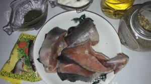 Тушеная кета в сметане