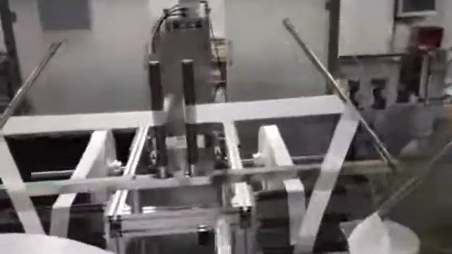 Видео работы автомата по производству влажных салфеток смотреть онлайн