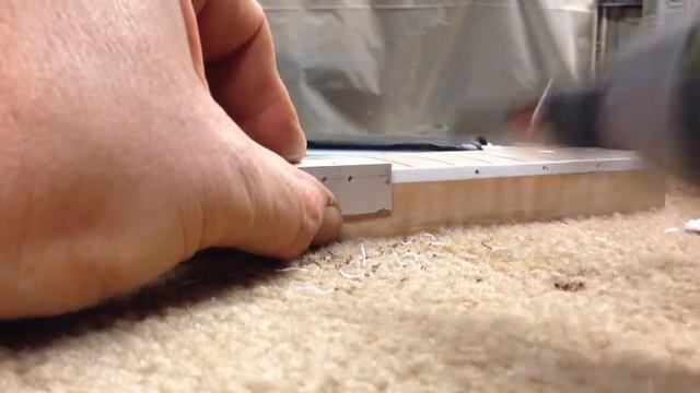 Boudreau Guitars - Building a fender style neck with binding Part 4 смотреть онлайн