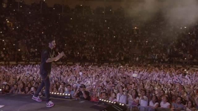 Melendi - Tu Jardín Con Enanitos (Directo a Septiembre) смотреть онлайн